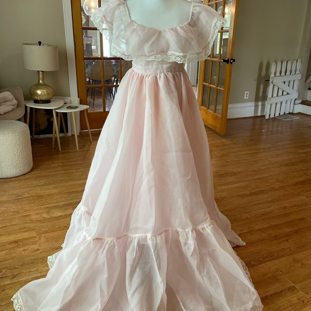 SELKIE The Romance Novel Dress - Picture 13 of 13